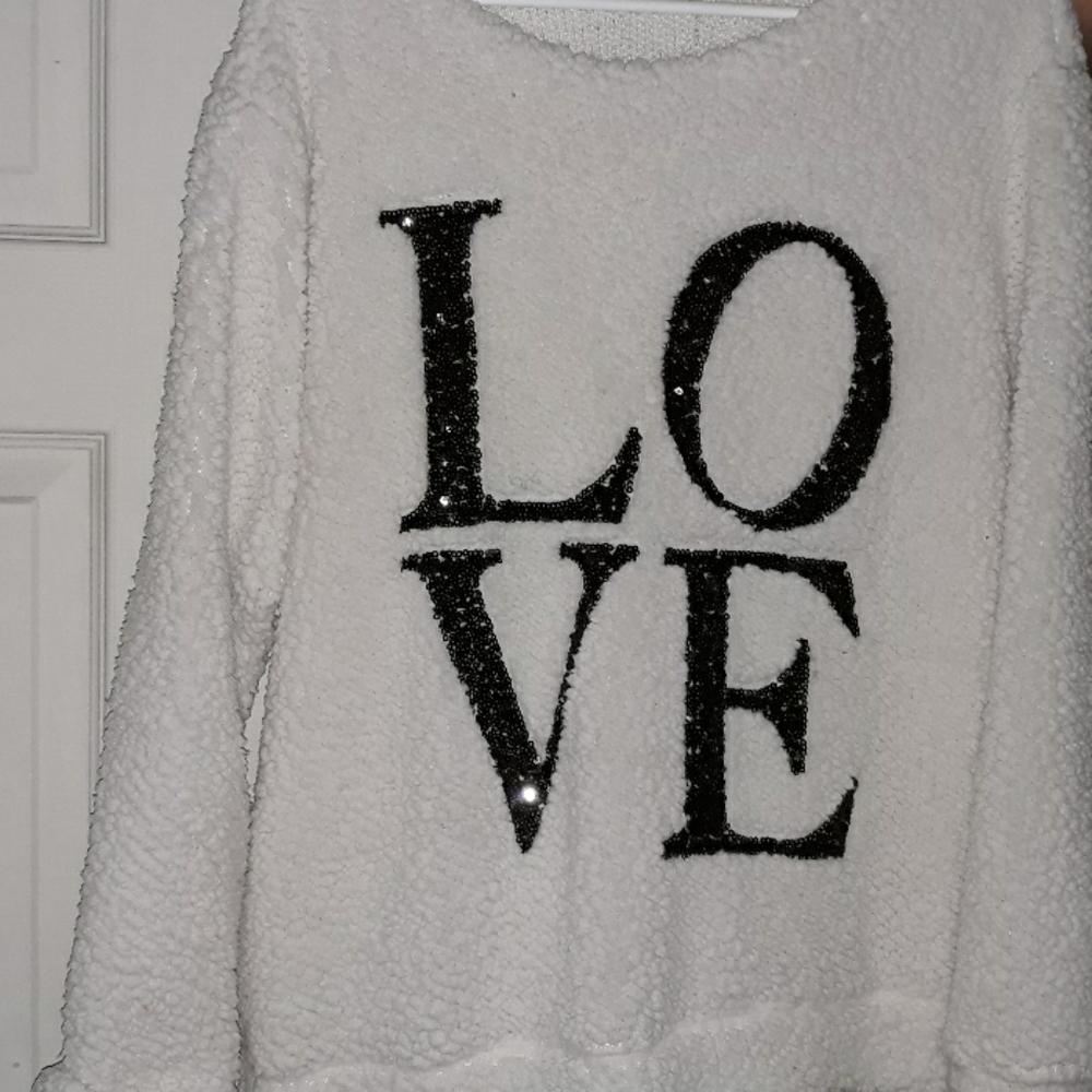 LADIES SWEATER